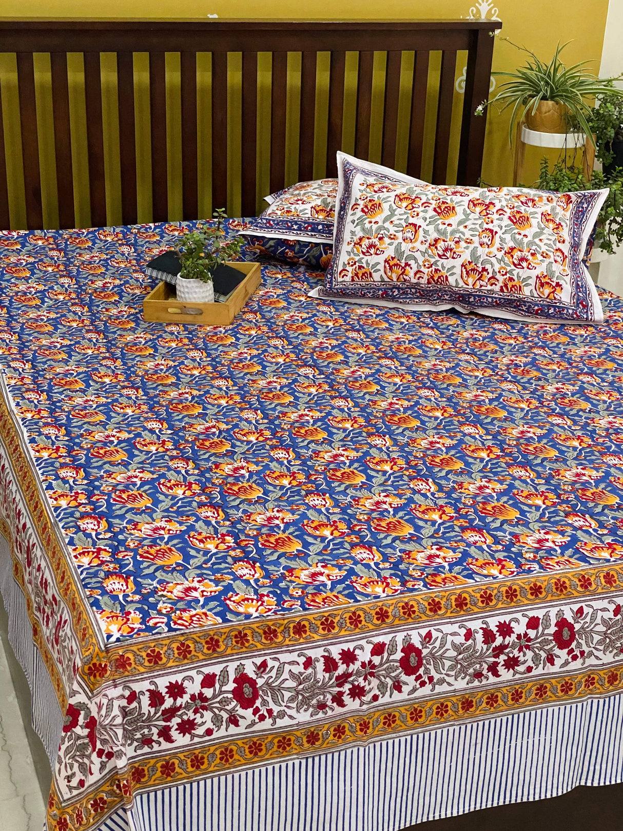 orange-blue-king-cotton-bedsheet-design-view