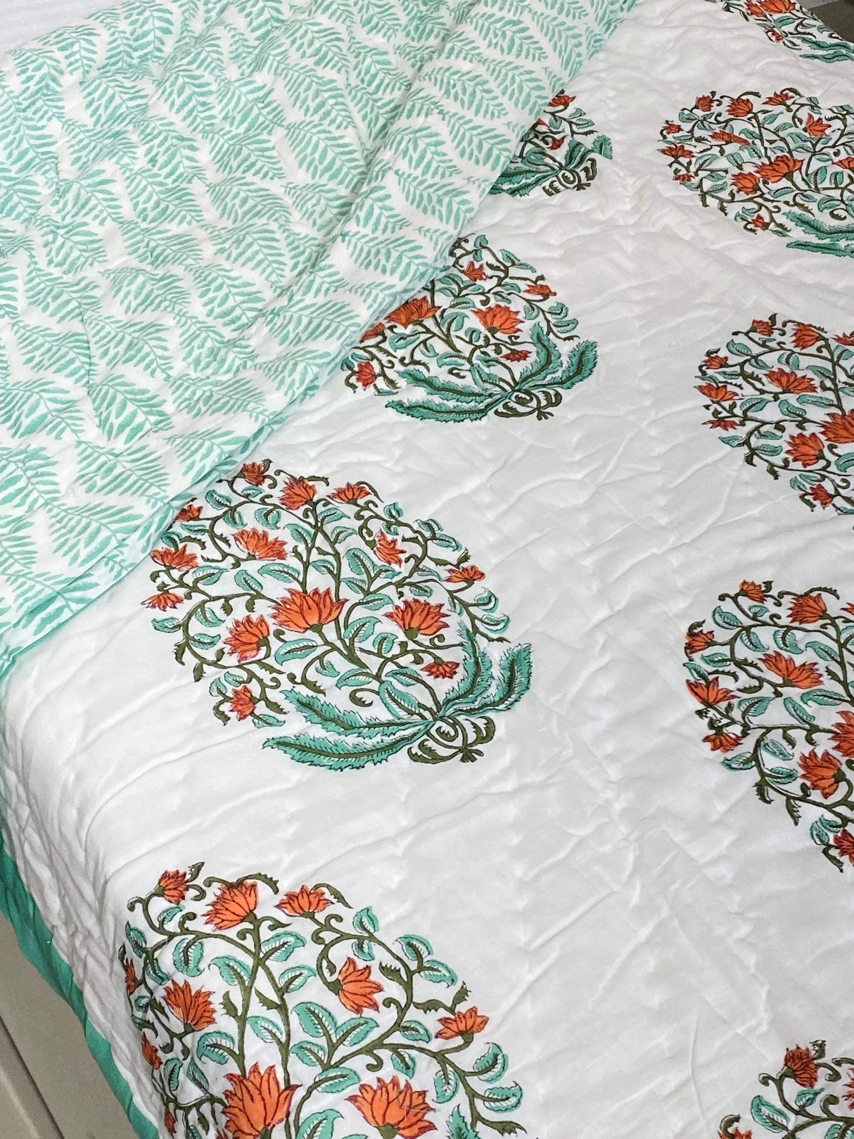 orange-green-single-cotton-quilt-front-view