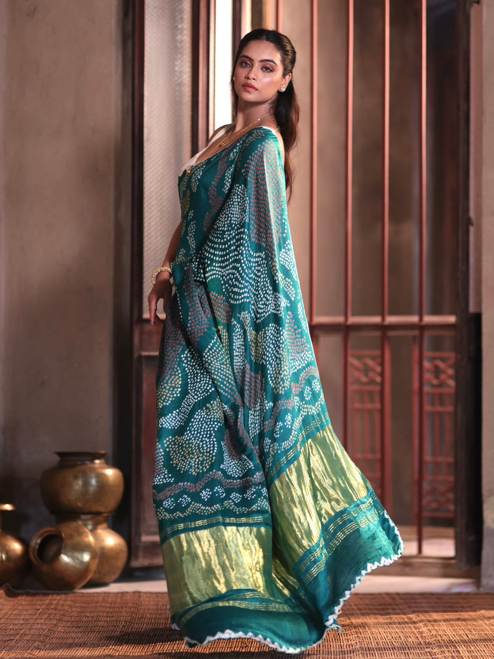 panna-rekha-turquoise-green-pure-gajji-silk-bandhani-saree