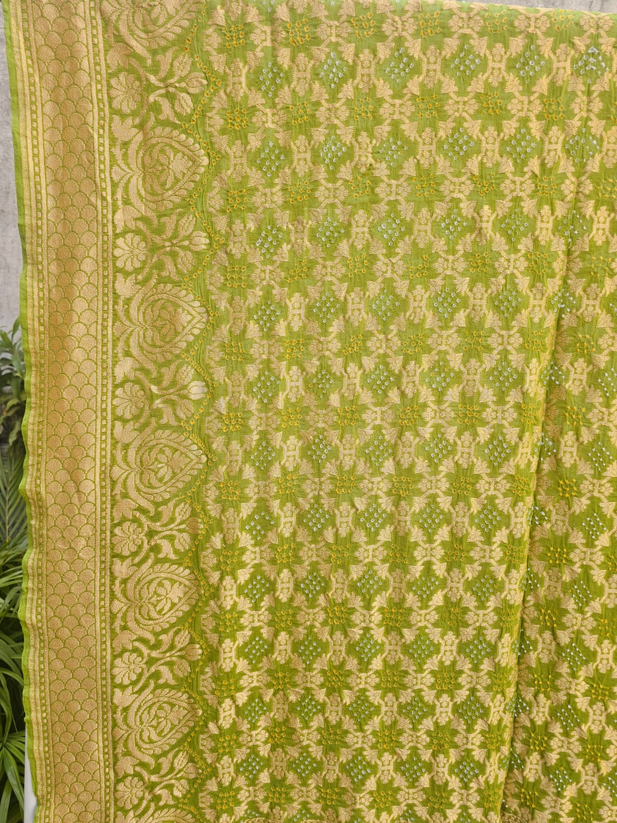 Parrot Green Pure Banarsi Georgette Neemzari Bandhani Dupatta