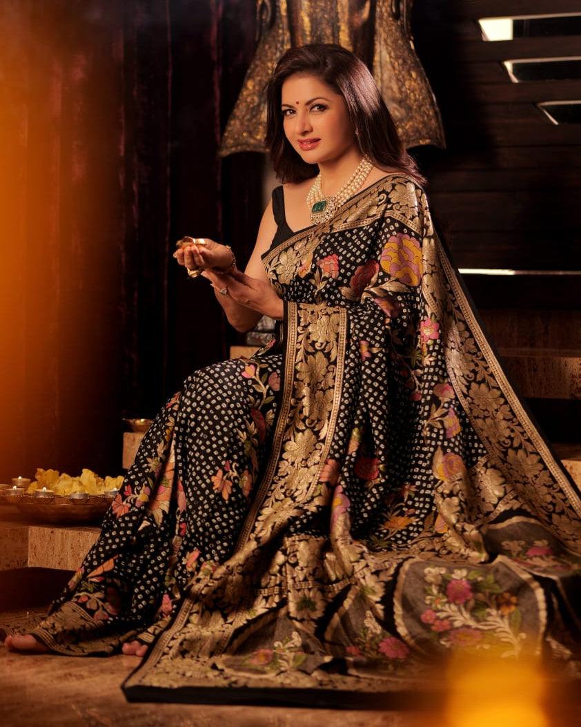 pavitra-panna-luxurious-black-handloom-pure-banarasi-georgette-meenakari-bandhani-saree