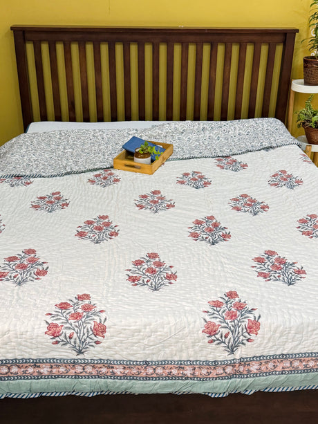 peach-green-double-cotton-quilt-full-view