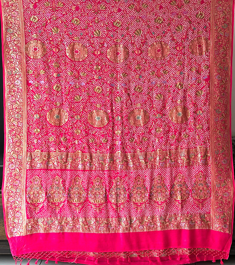 Pink Exclusive Handloom Pure Banarasi Georgette Bandhani Saree