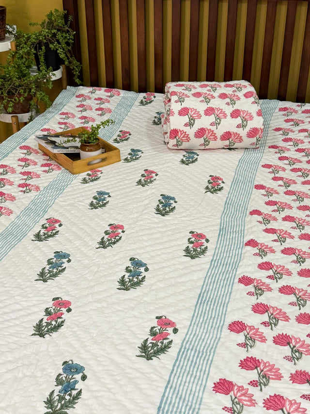 pink-blue-floral-single-cotton-quilt-full-view