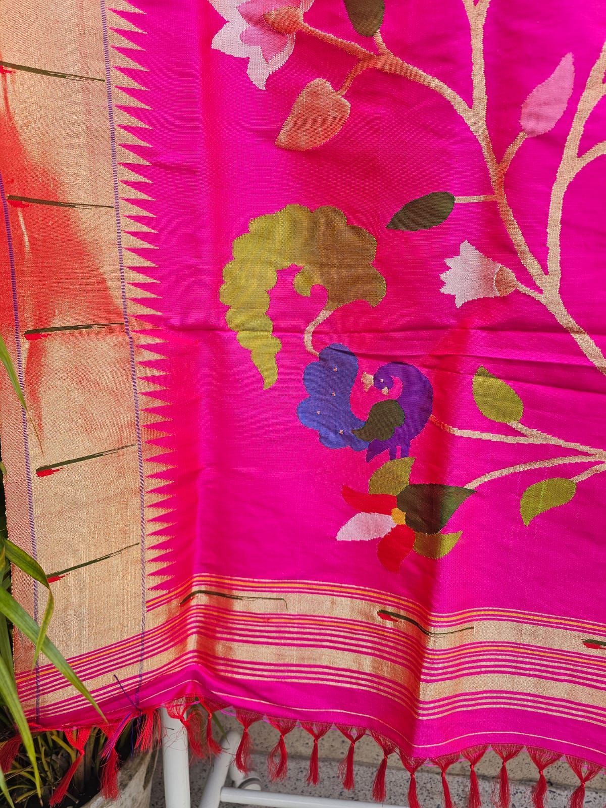 Handloom Rani Pink Silk Paithani Dupatta with Tissue Muniya Border