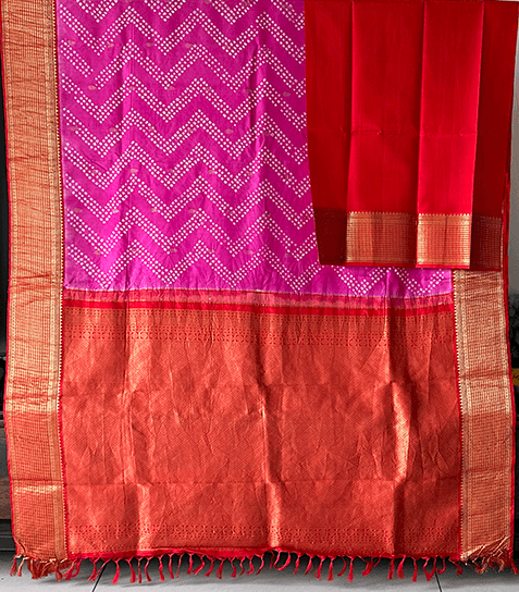 Red and Pink Kanchipattu Bandhani Saree