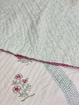 pink-rose-double-cotton-quilt-texture-view