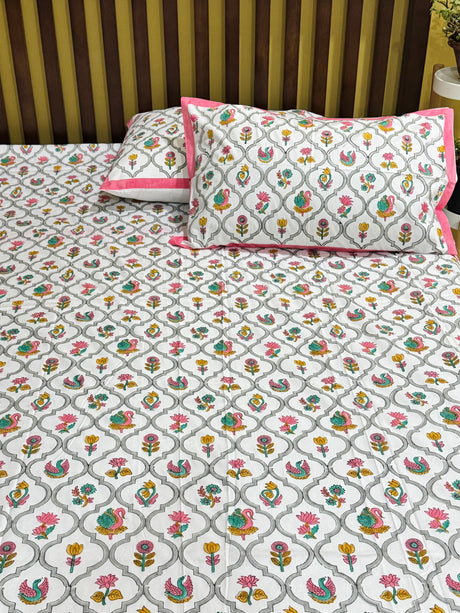 pink-theme-king-cotton-bedsheet-overall-view