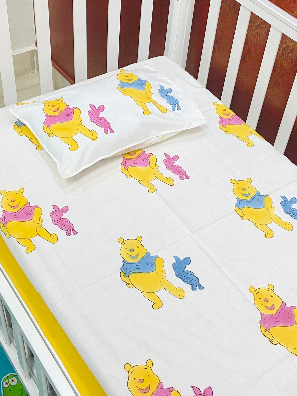 pooh-two-cot-kids-sheet-two