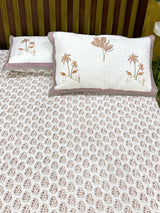 premium-palm-print-quilted-bedcover