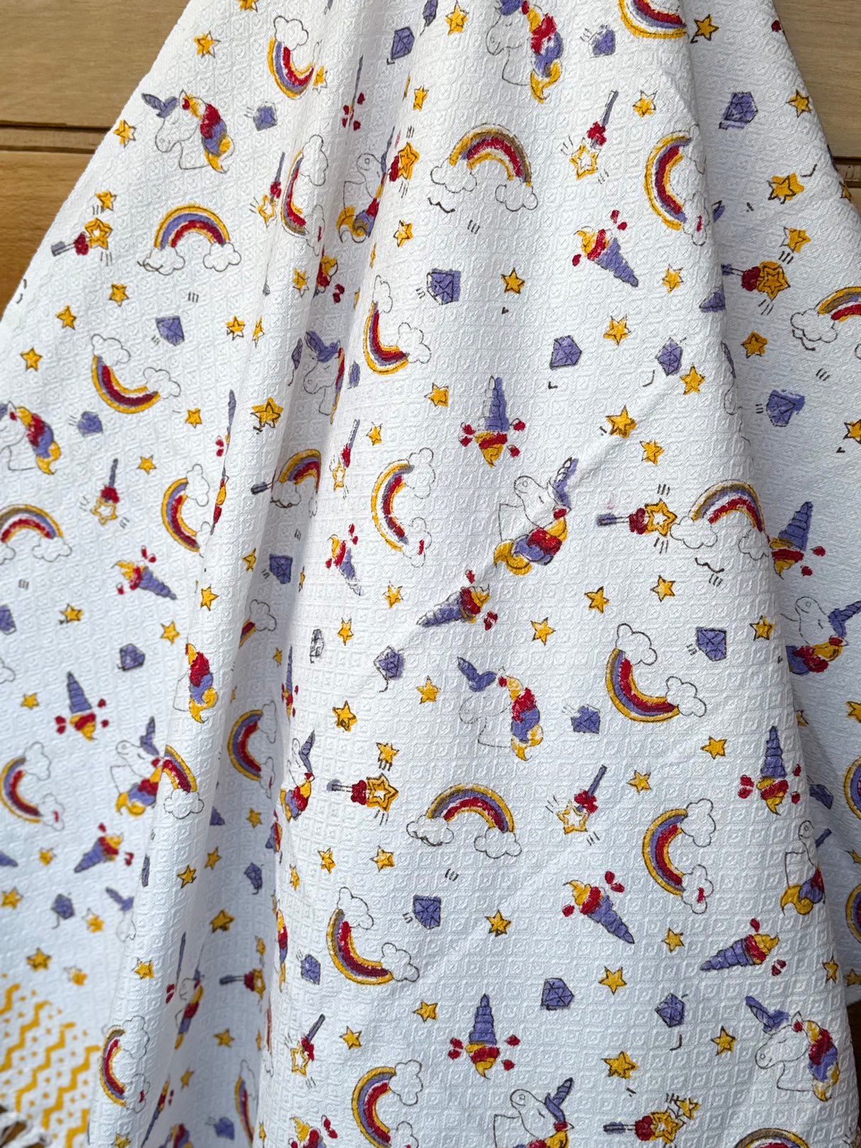 pretty-rainbow-unicorn-kids-towel