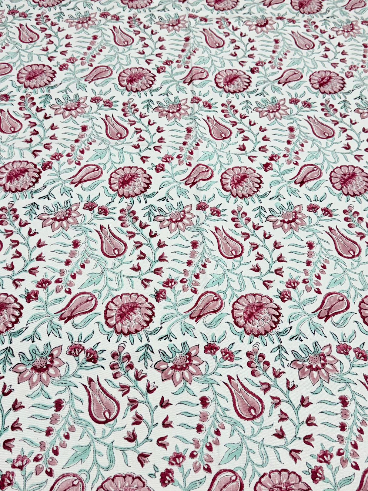 floral-print-cotton-table-linen-lifestyle