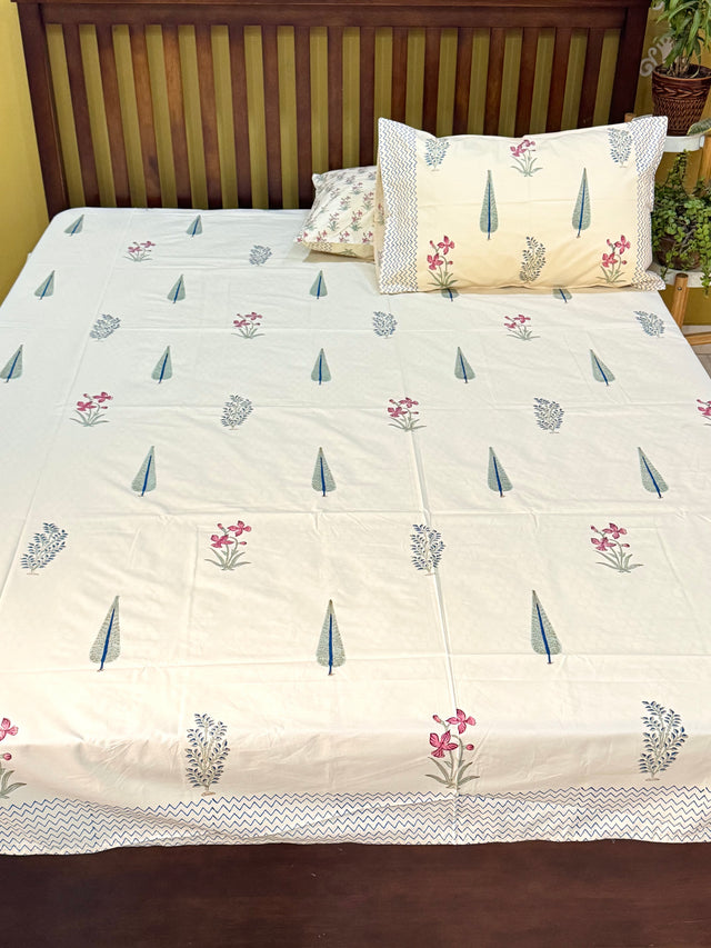 printed-muted-flora-pure-cotton-bedsheet-handblock