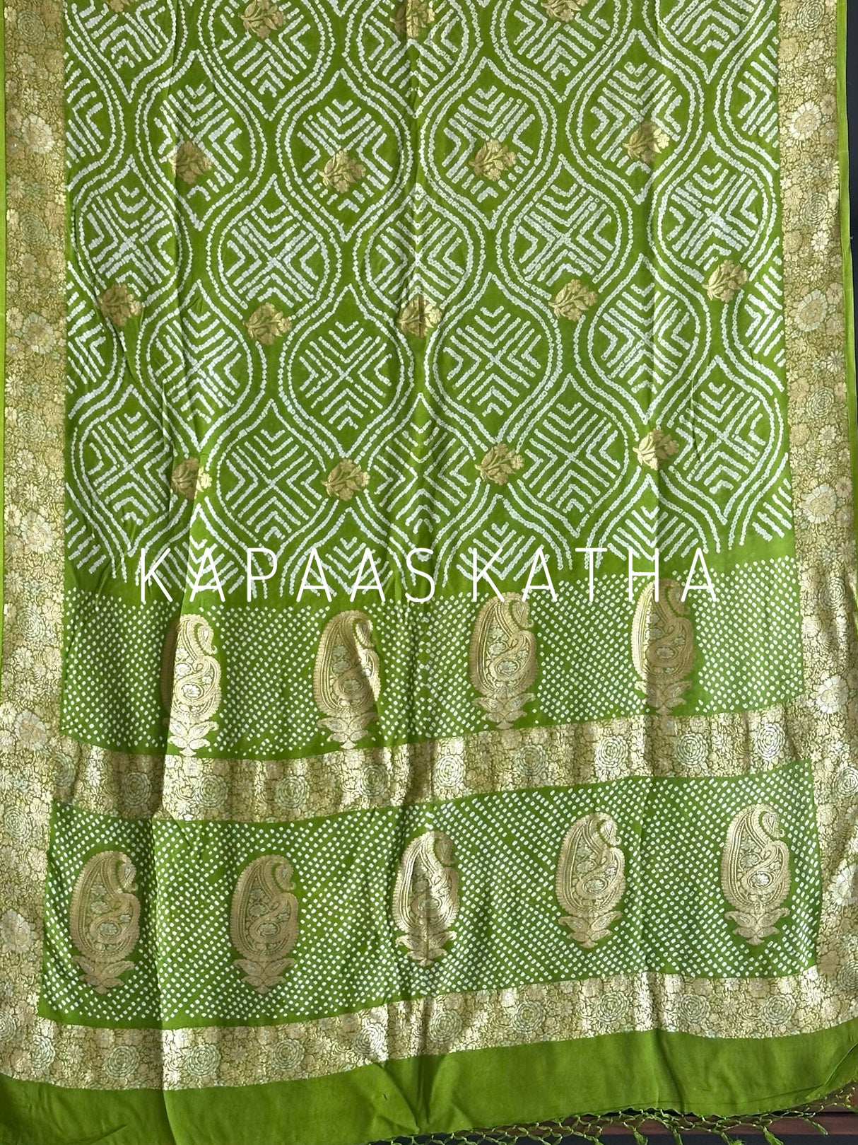 pure-banarasi-georgette-bandhani-drape
