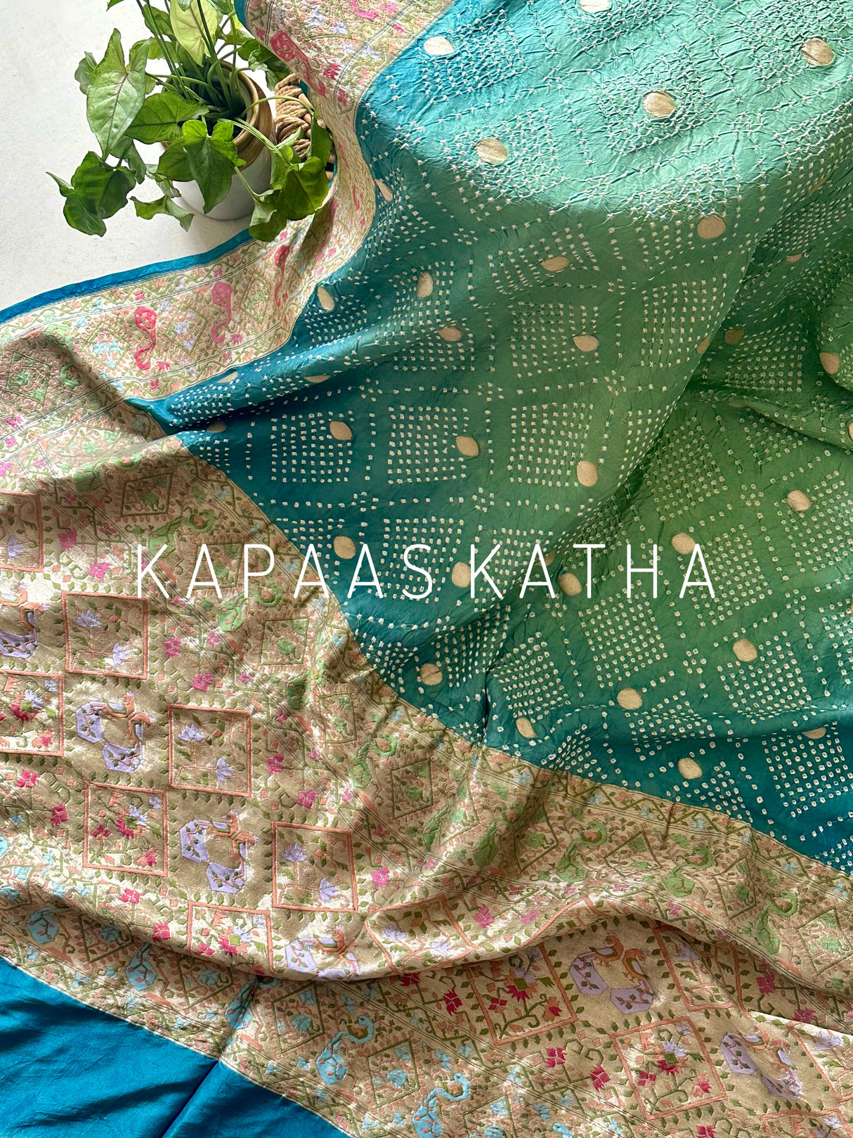 pure-banarasi-silk-bandhani-dupatta-magnifique