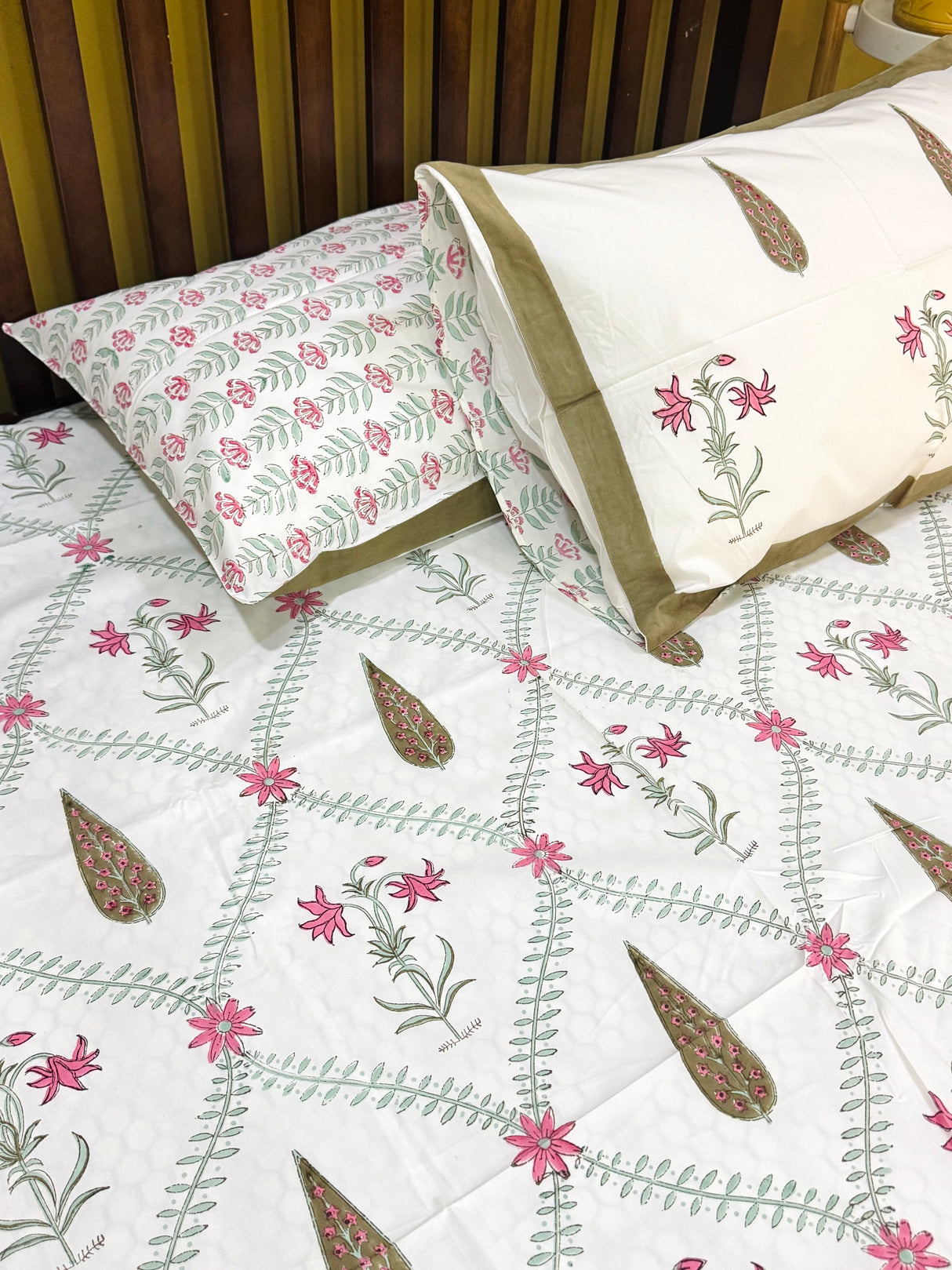 pure-cotton-bedsheet-handblock-print-sprig-luxe