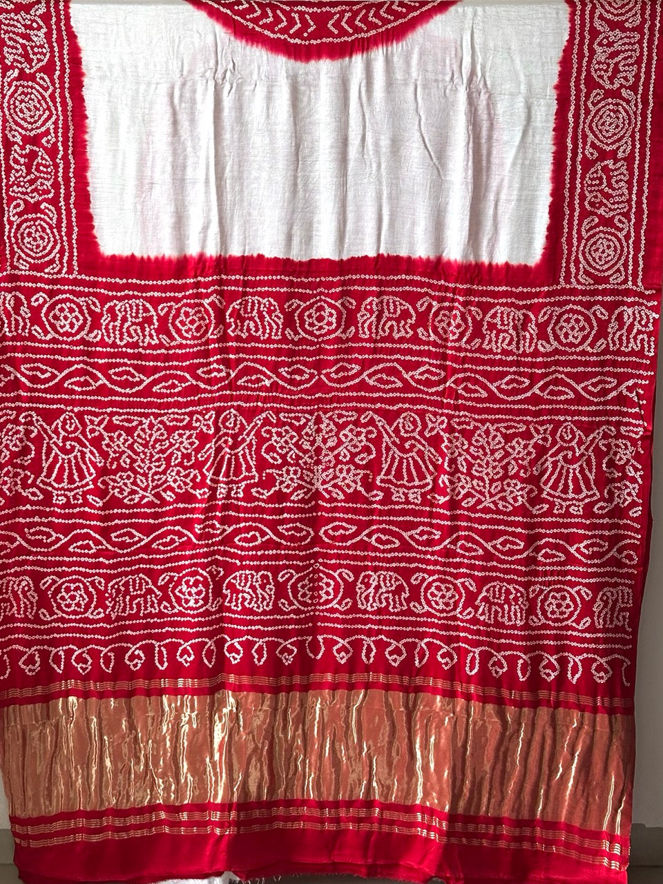 pure-gajji-silk-rasmandal-circle-bandhani-saree-in-offwhite-and-red-colour
