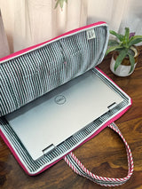 quilted-laptop-sleeve-with-handle-and-front-pocket