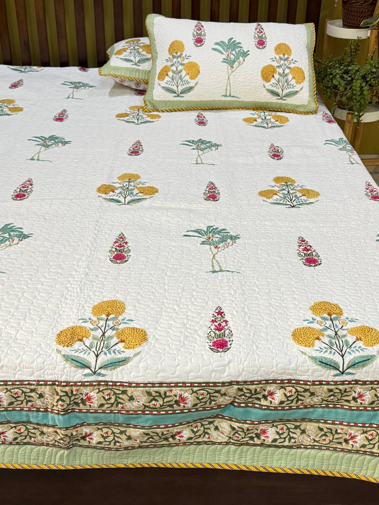 quilted-reversible-bedcover-serene-luxe-kapaas-katha