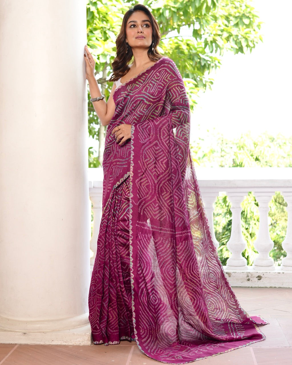 rangdeep-crimson-munga-silk-bandhani-saree-with-multicoloured-bandhani