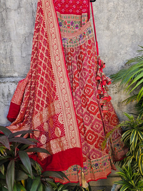 red-banarasi-georgette-meenakari-bandhani-lehenga-with-dupatta