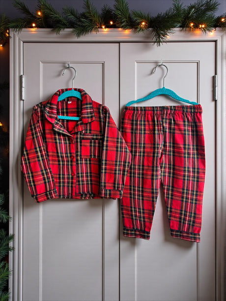 red-black-checked-kids-winter-night-suit