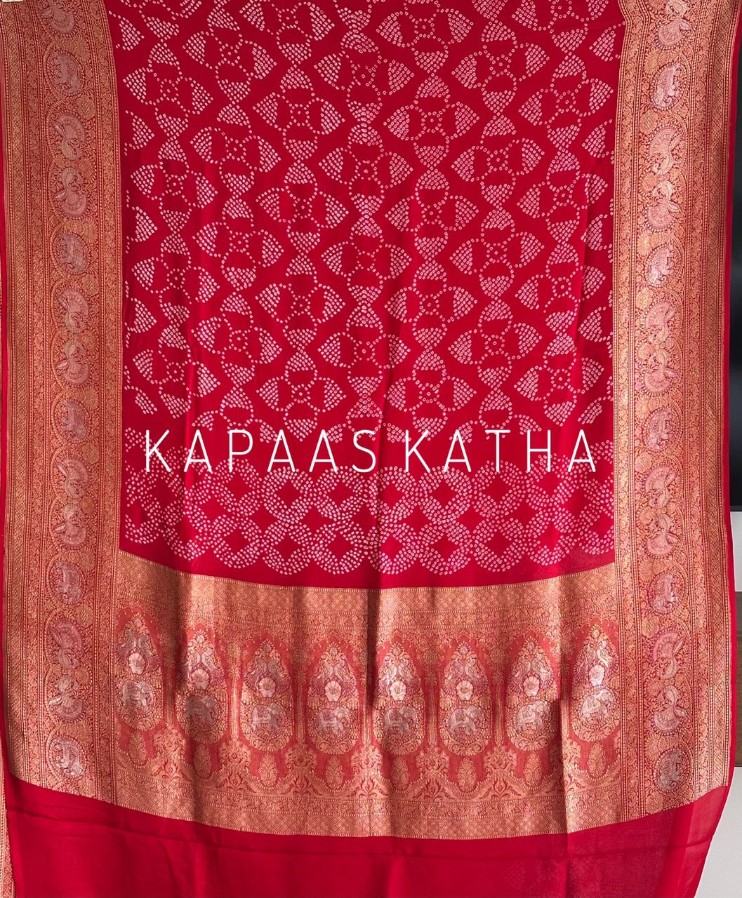 Red Exquisite Handloom Banarasi Georgette Bandhani Saree