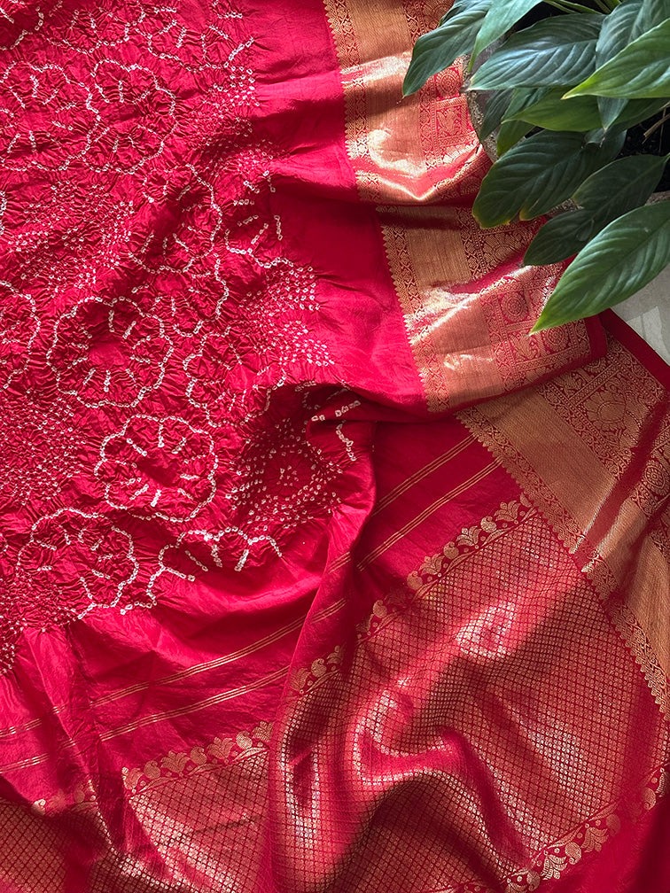 Red Kanjivaram Silk Floral Bandhani Dupatta