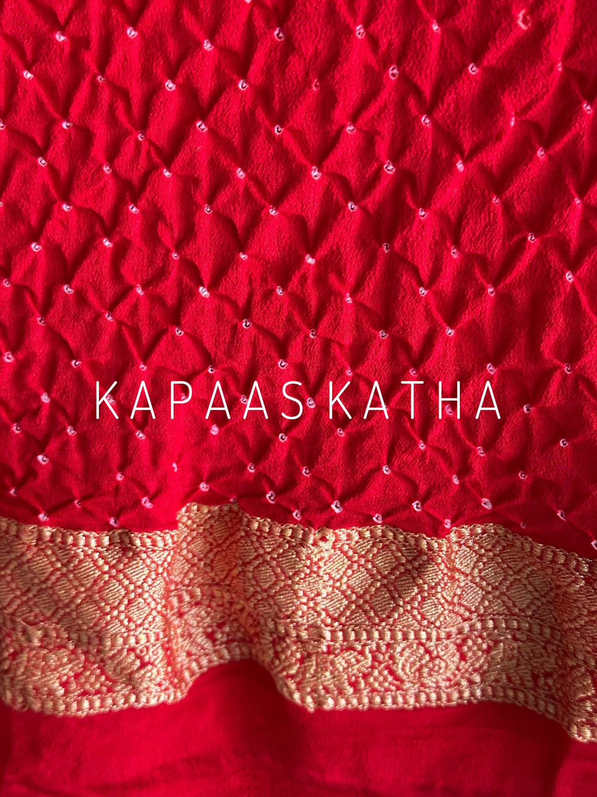 red-handloom-banarasi-bandhani-saree