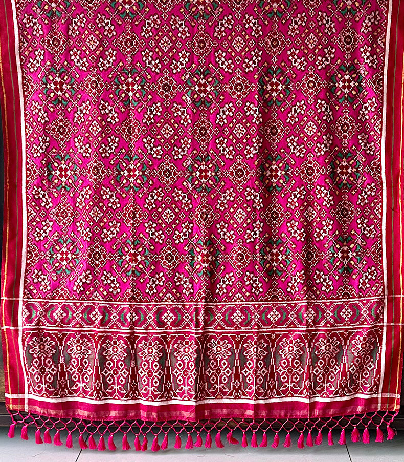 Red and Pink Navratna Pure Silk Double Ikat/Patan Patola Dupatta