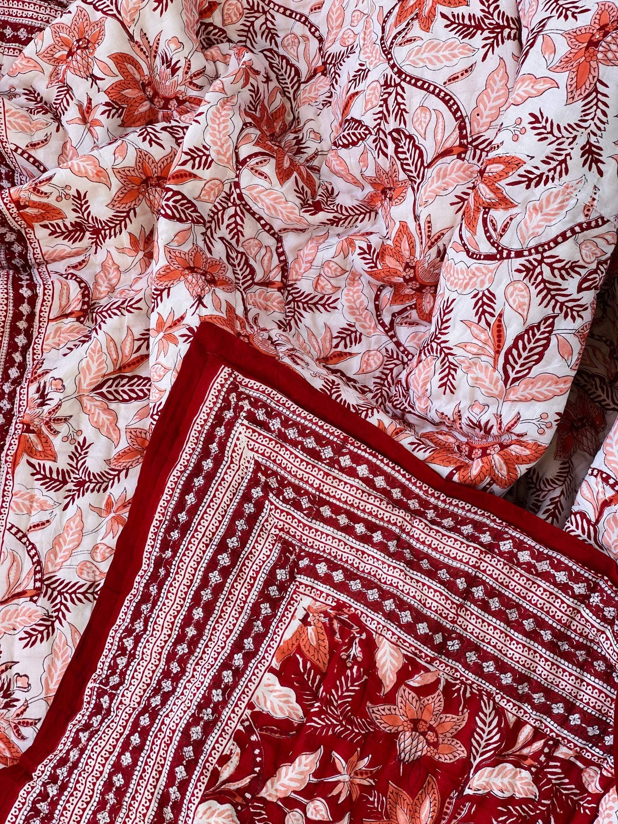 red-theme-king-cotton-quilt-top-view