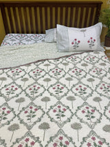 regal-heritage-reversible-mulmul-quilt-cotton-bedsheet-set