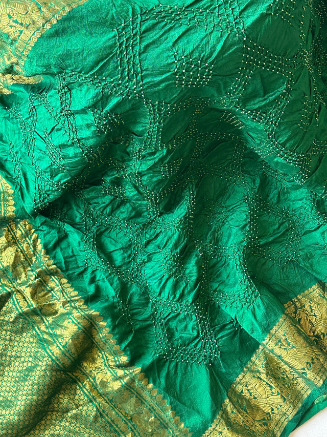 regal-opaline-bandhani-handloom-kanjivaram-silk-saree