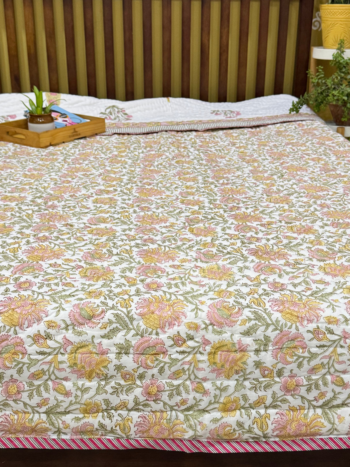 reversible-quilt-handblock-printed-cloud