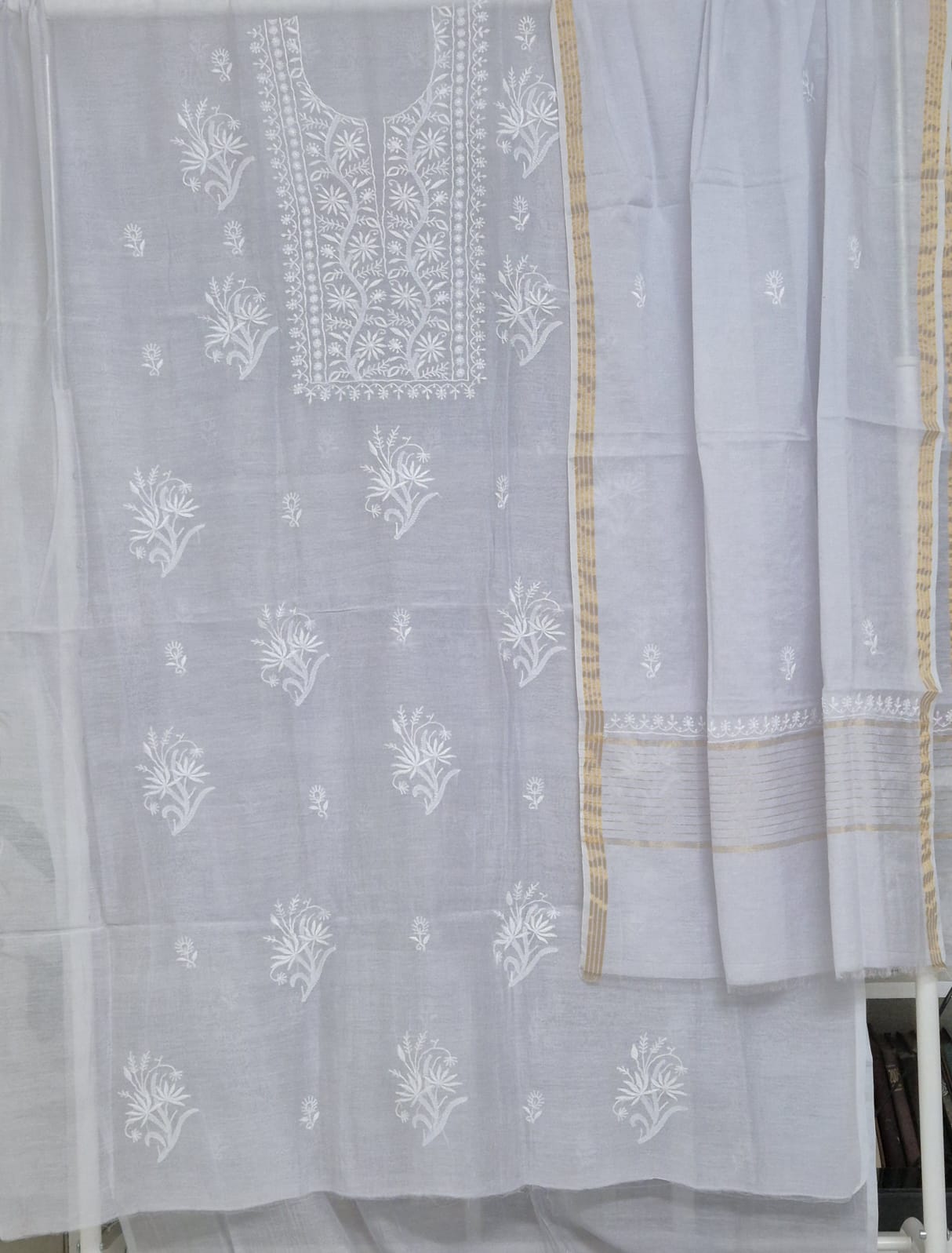 riwayat-mul-chanderi-unstitched-suit-set-chikankari