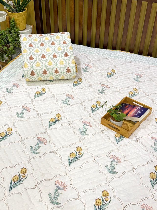 rose-trellis-blockprint-cotton-quilt-bed