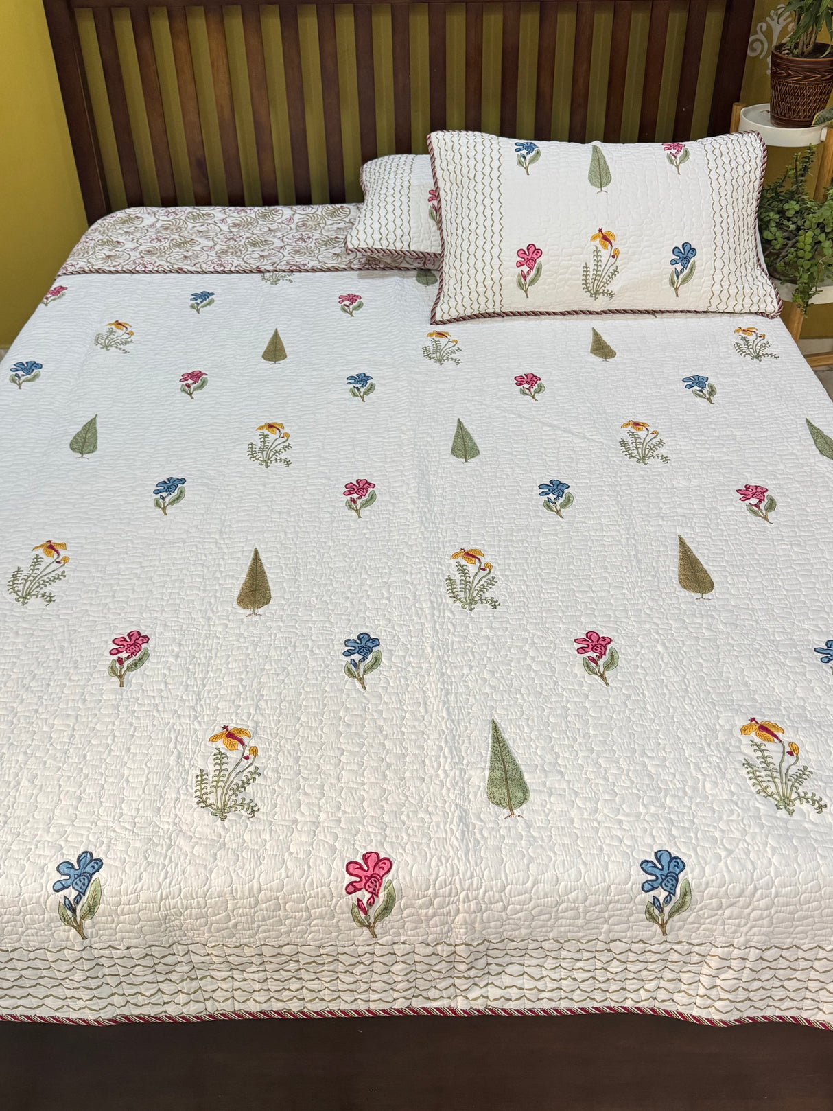 royal-loom-mulmul-bedspread-blockprint