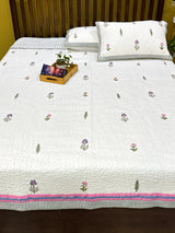 premium-scattered-print-quilted-bedcover