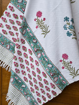 soft-cotton-towel-with-traditional-blossom-motifs