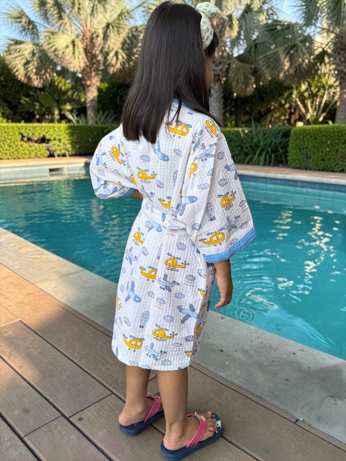soft-dreamy-aeroplane-theme-kids-cotton-waffle-bathrobe