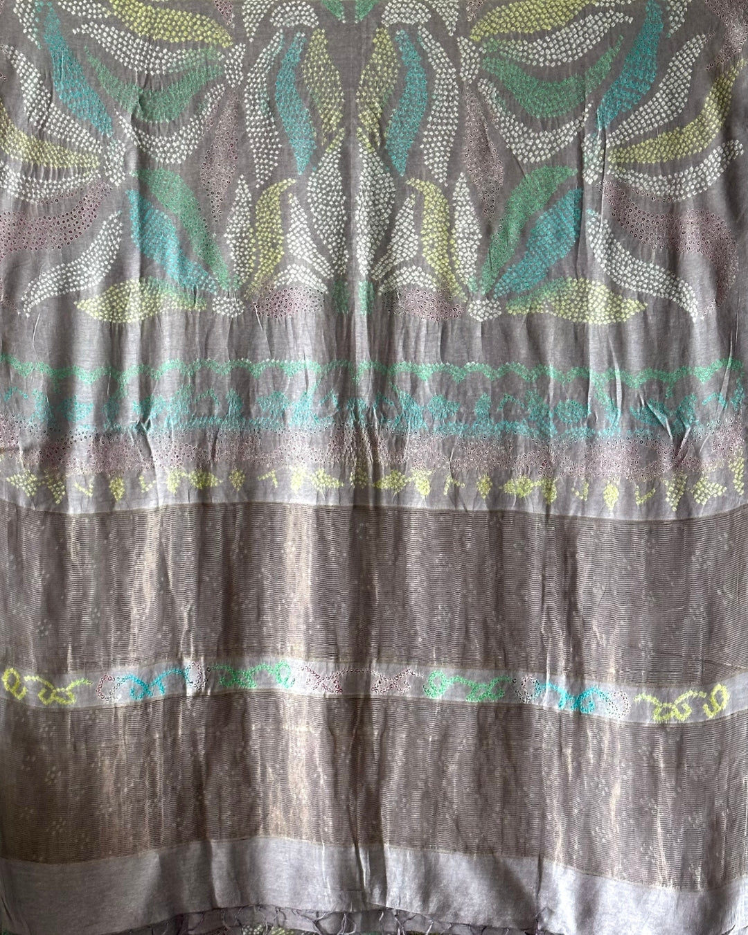 soft-textured-munga-silk-saree-with-bandhani-art