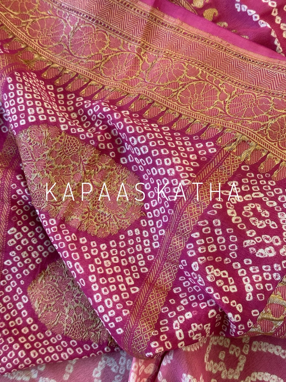 solace-bandhani-handloom-banarasi-georgette-saree