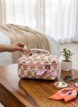 spacious-delightful-bloom-floral-vanity-bag-women