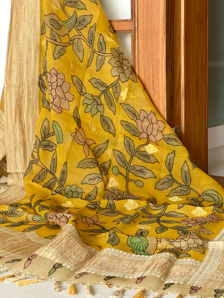 sunehri-kusum-kalamkari-banarasi-organza-dupatta
