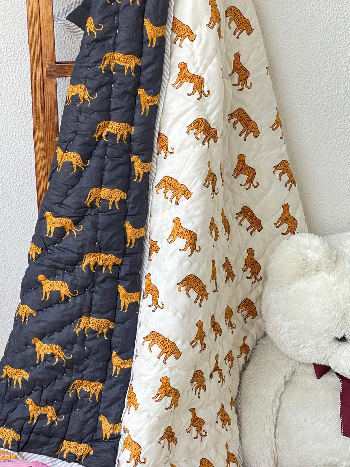 toddler-friendly-soft-cotton-quilt-reversible-print-ideal-for-bulk-orders-in-singapore-and-canada