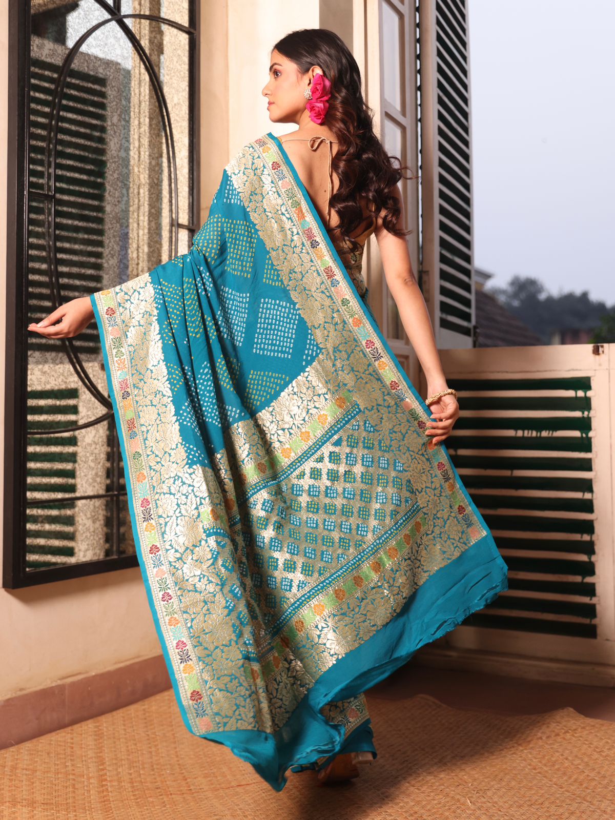 teal-elegance-pure-banarasi-georgette-bandhani-saree-with-a-delicate-meenakari-border