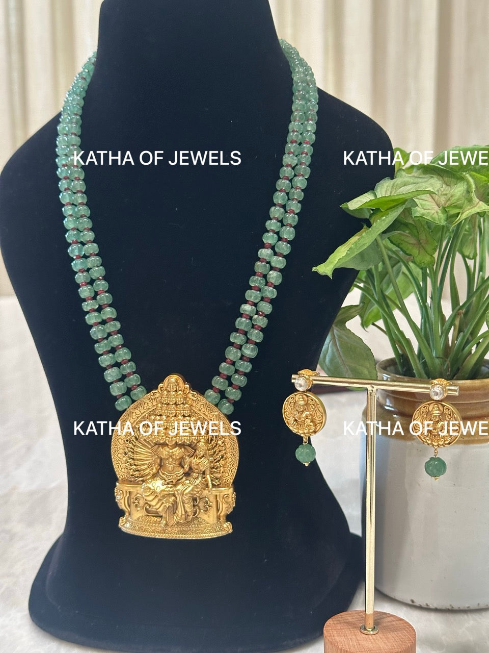 Buy Temple Heritage Green Aventurine Necklace Set | Katha of Jewels