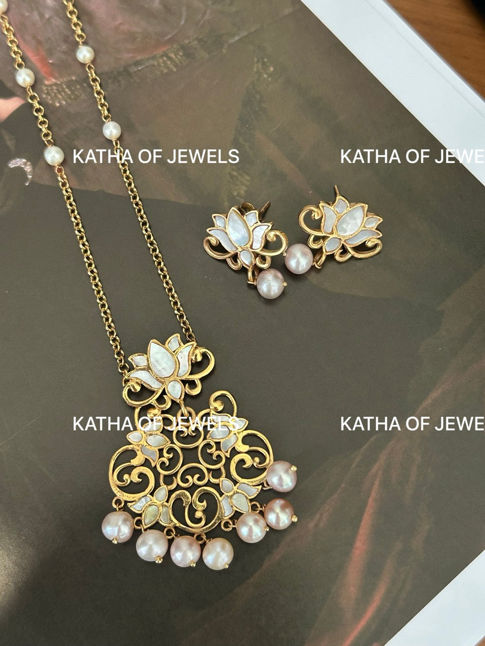 The Ethereal Lotus Mother of Pearl Pendant Necklace & Earrings Set