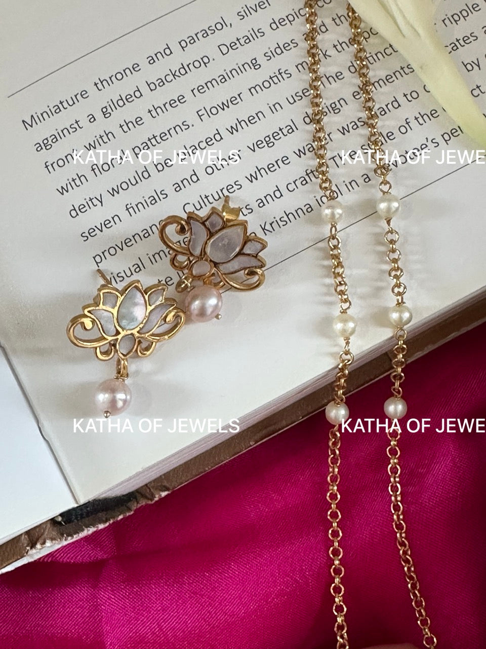The Ethereal Lotus Mother of Pearl Pendant Necklace & Earrings Set