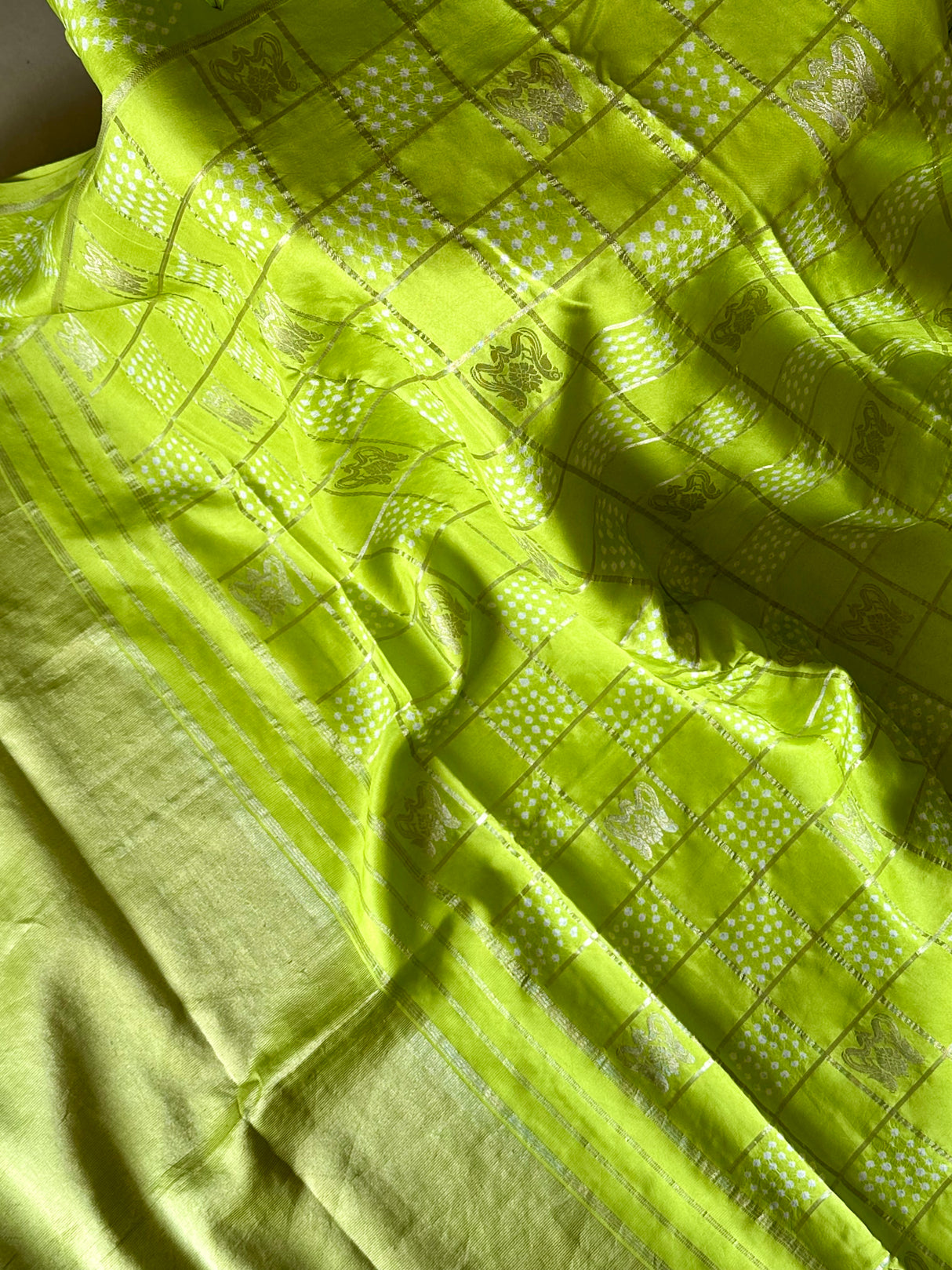 tie-dye-lime-bandhani-kanjivaram-saree